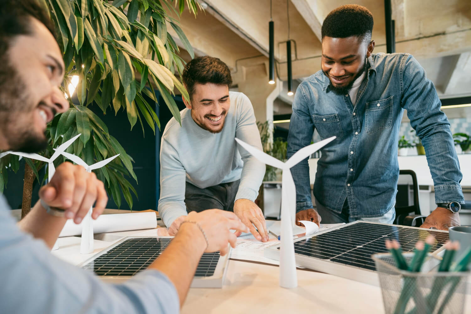 ahorro energetico cae